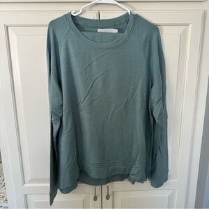 NWT Lou & Grey Sweatsuit - XL